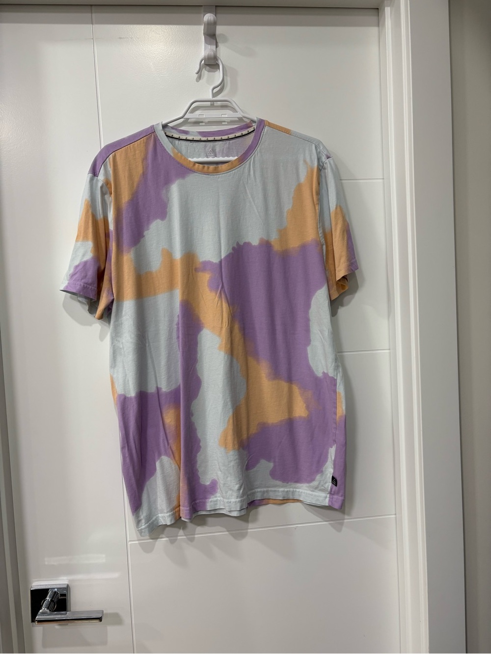 Abstract Patchwork Crew Neck Tee in Lavender, Mustard & Light Gray